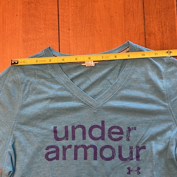 Under Armour three quarter sleeve tshirt - Picture 6 of 9